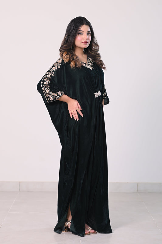 The Aure Embroidered Kaftan "Mehr-e-Green
