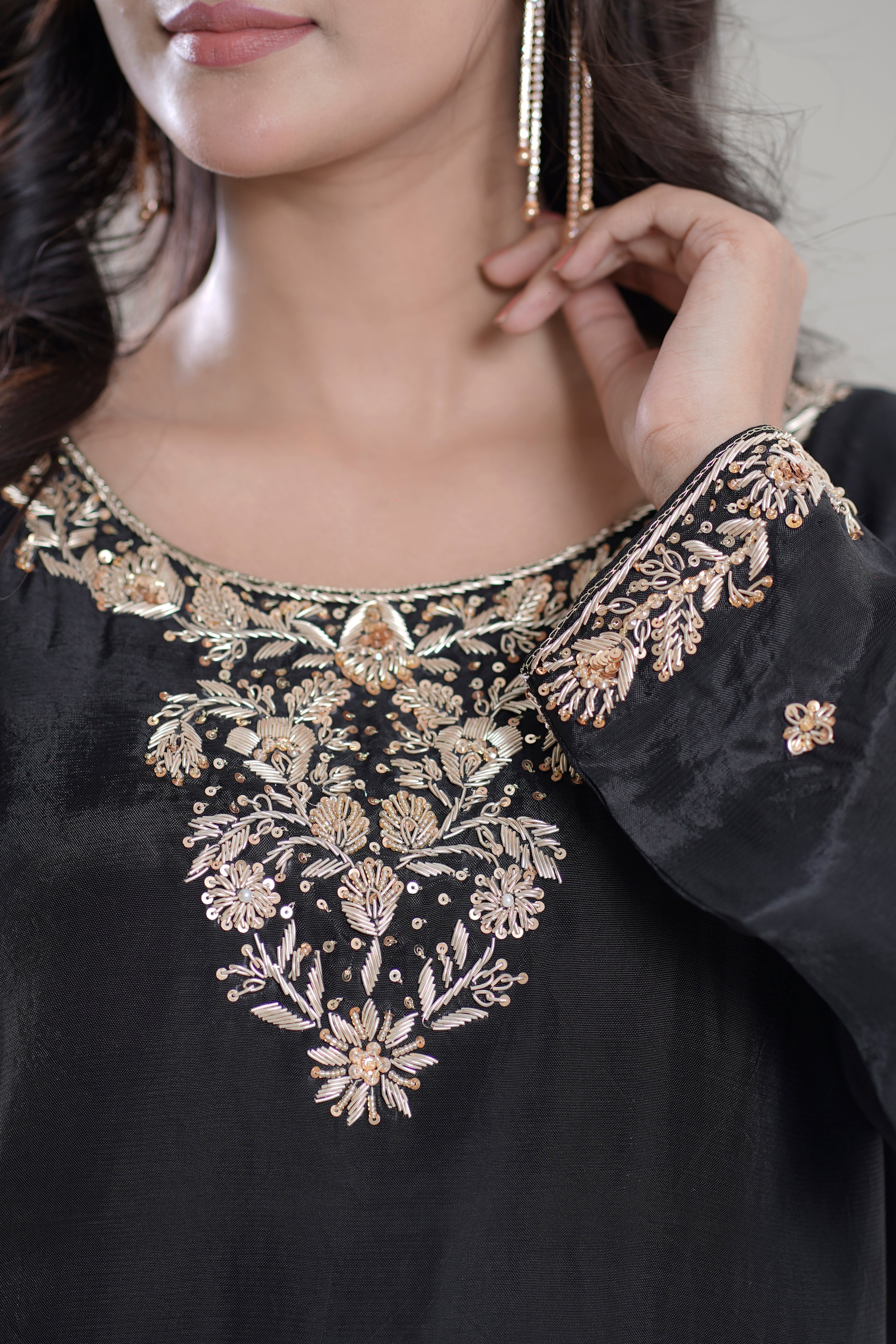 The Luxury Gilded Embroidery in  ب Design