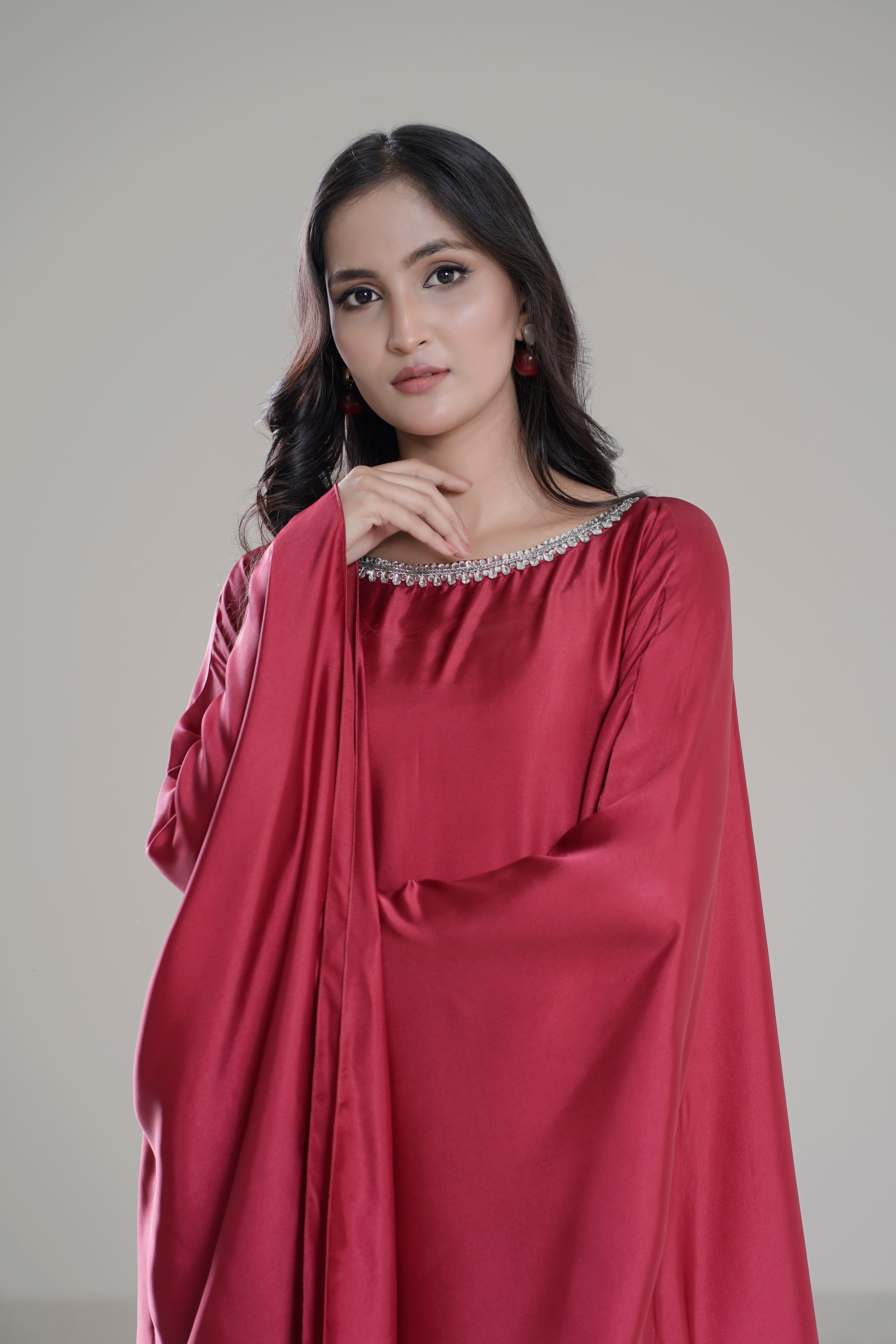 Istanbul Classic Cape-Sleeve Kaftan – Wine Maroon
