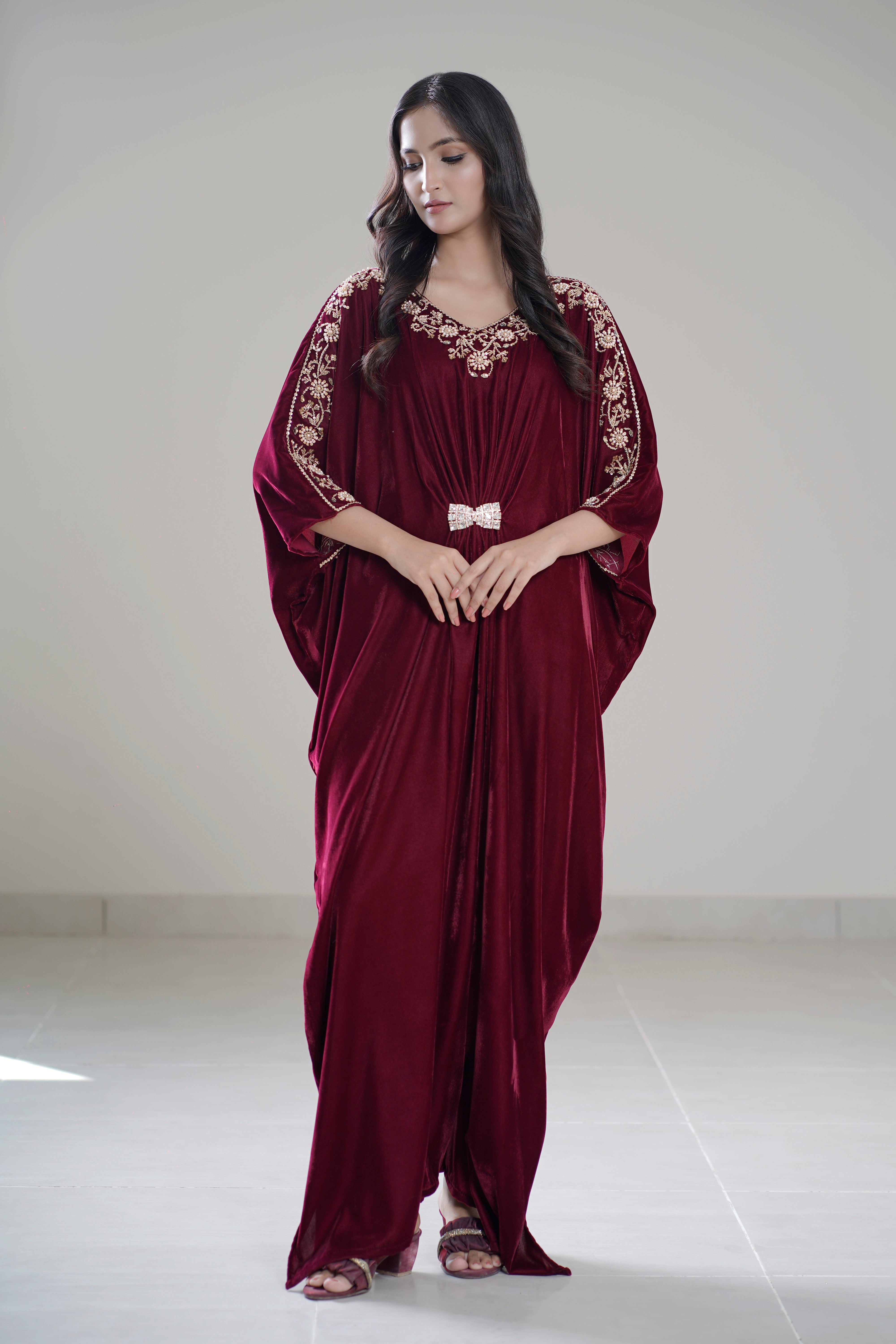 The Aure Embroidered Kaftan "Mehr-e-Maroon"