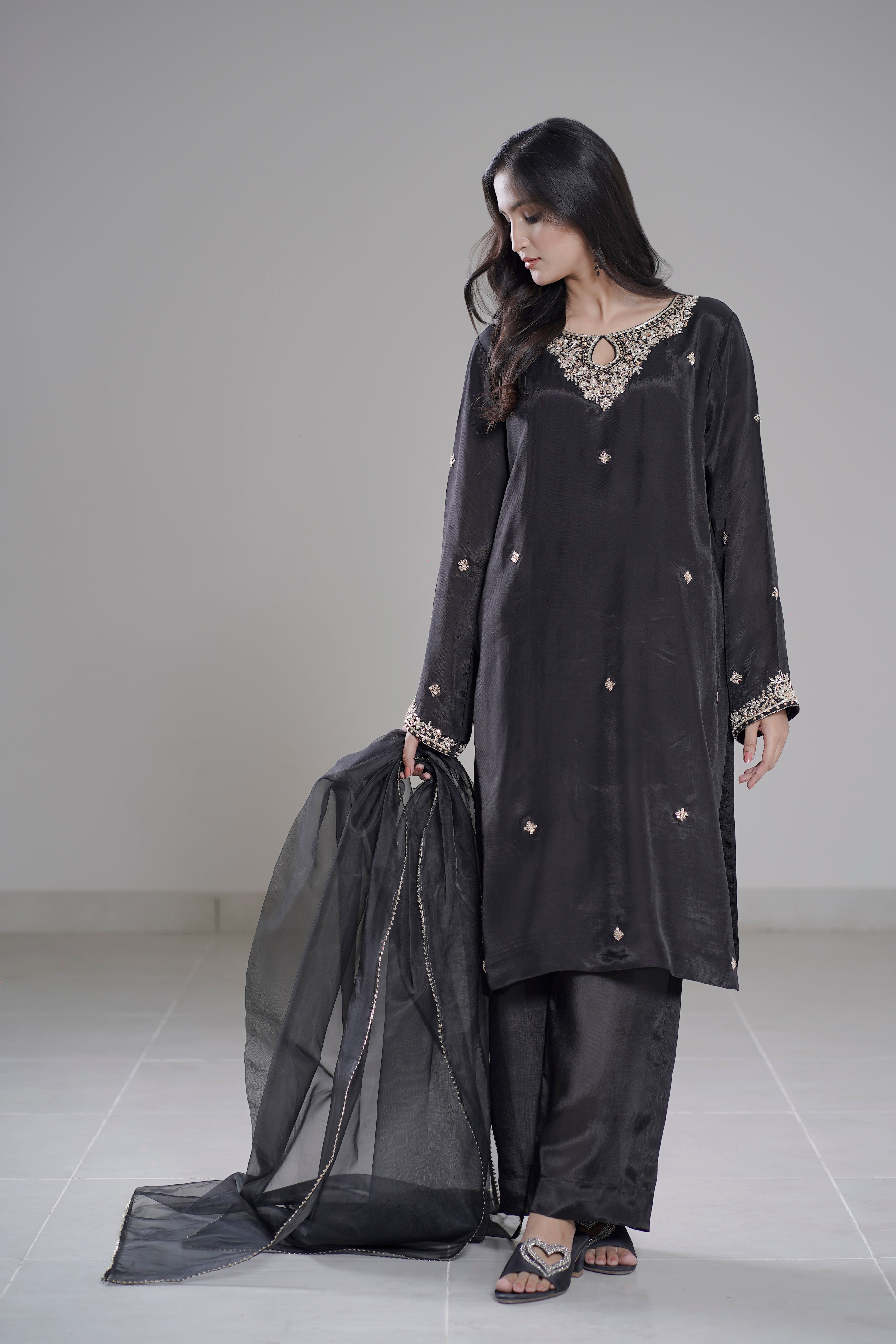 Zarmine – Royal Embroidered Shalwar Kameez