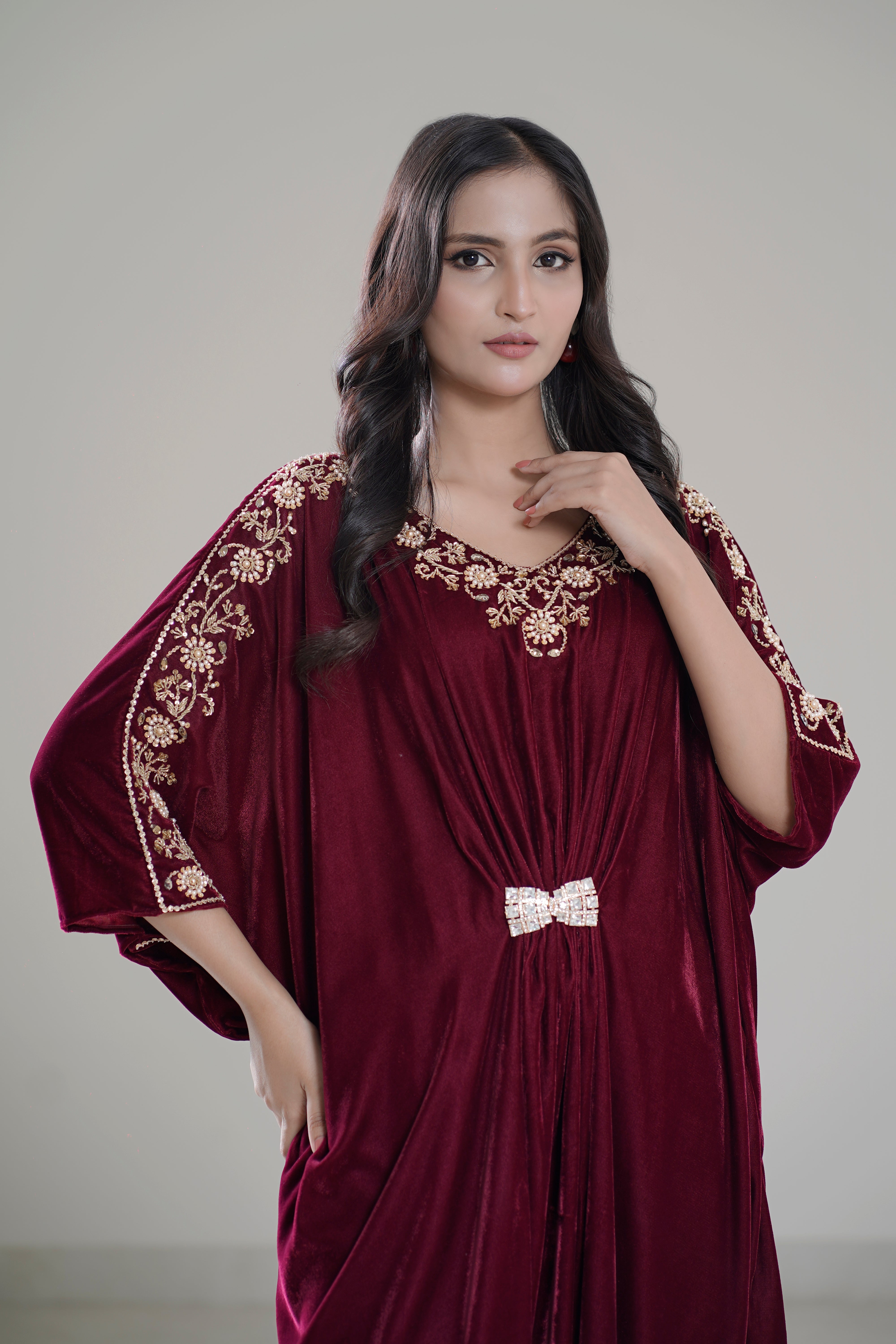 The Aure Embroidered Kaftan "Mehr-e-Maroon"