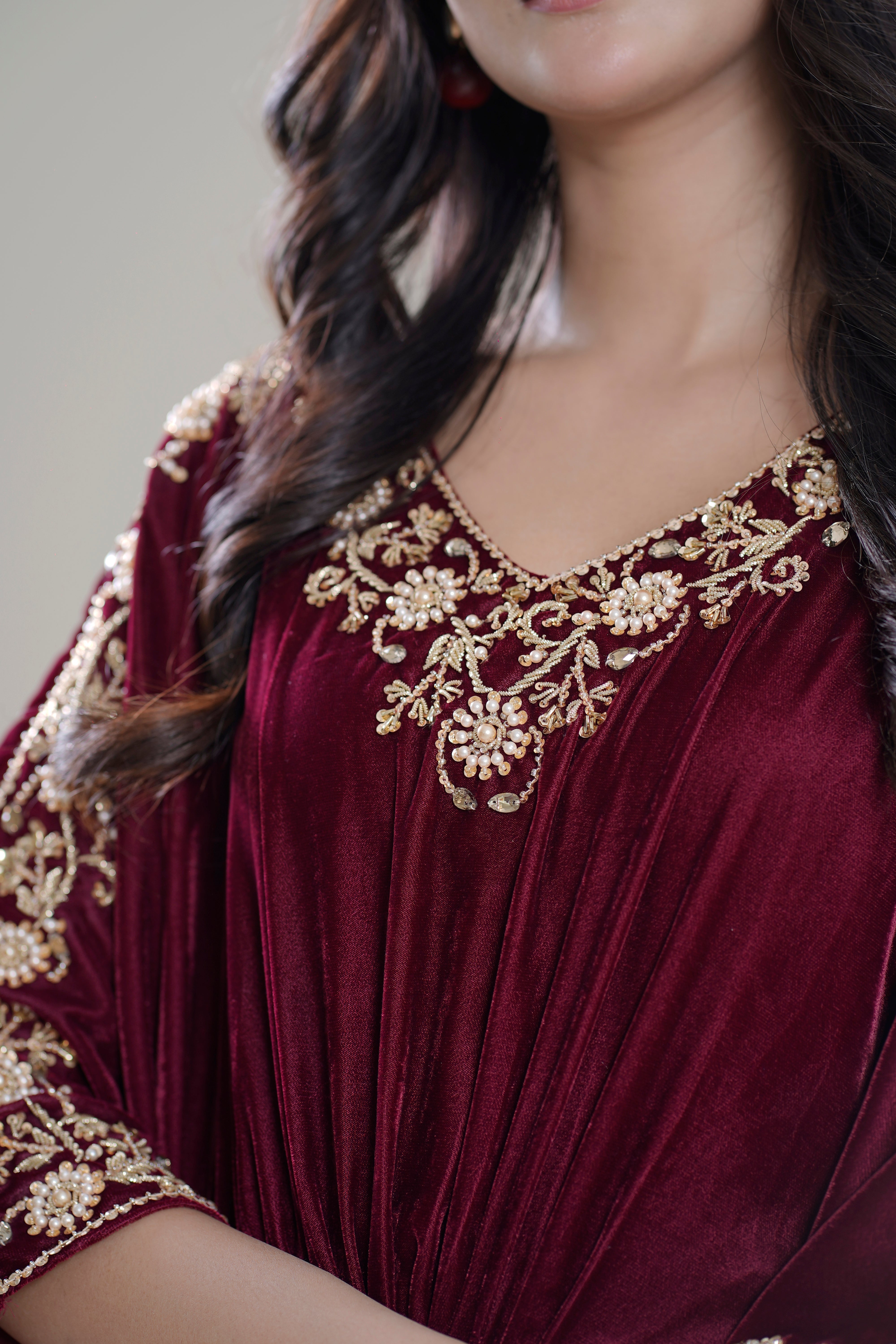 The Aure Embroidered Kaftan "Mehr-e-Maroon"