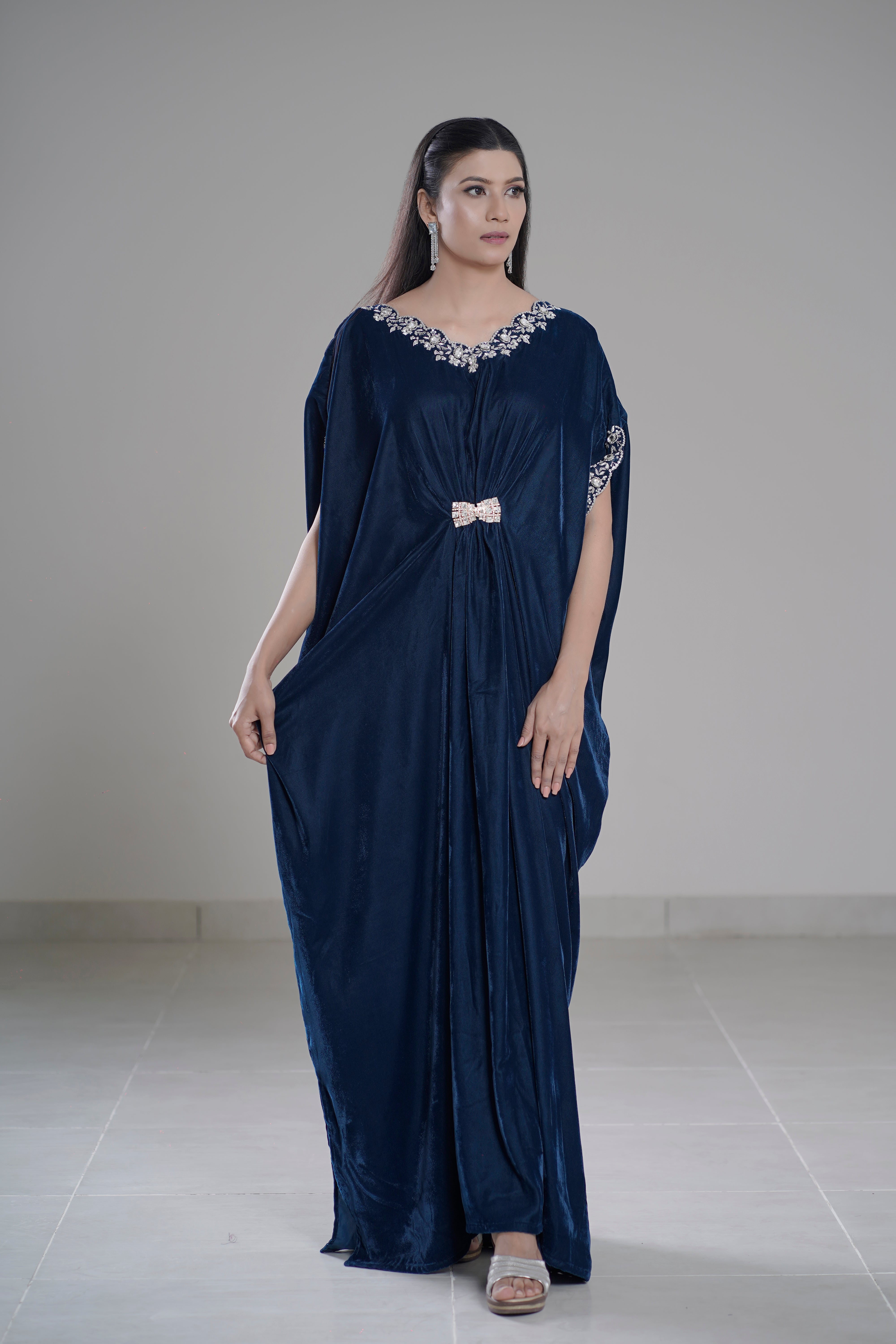 L’Artisan Embroidered Kaftan with Cutwork Neck