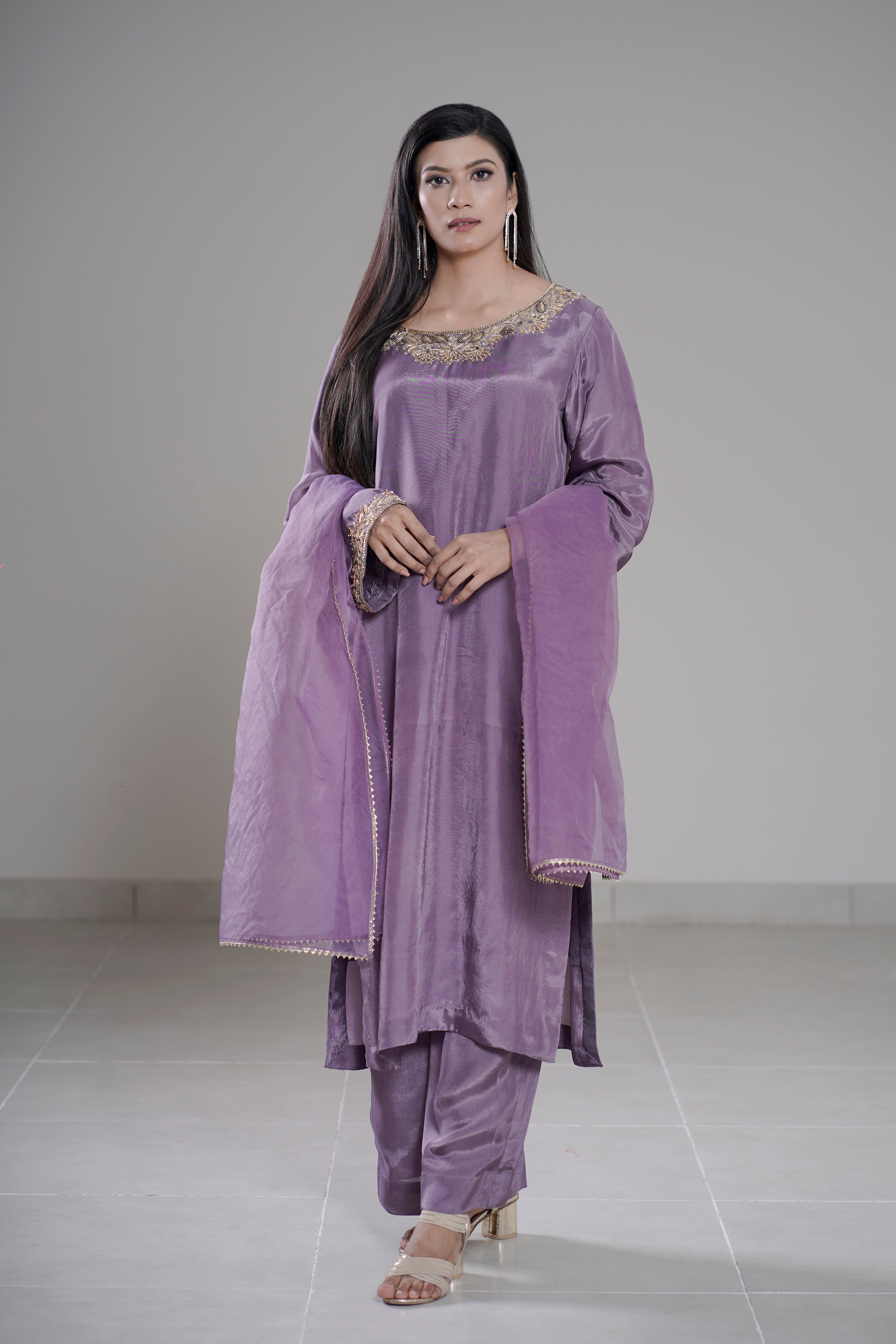 Aurythé — Luxury Embroidered Shalwar Kameez