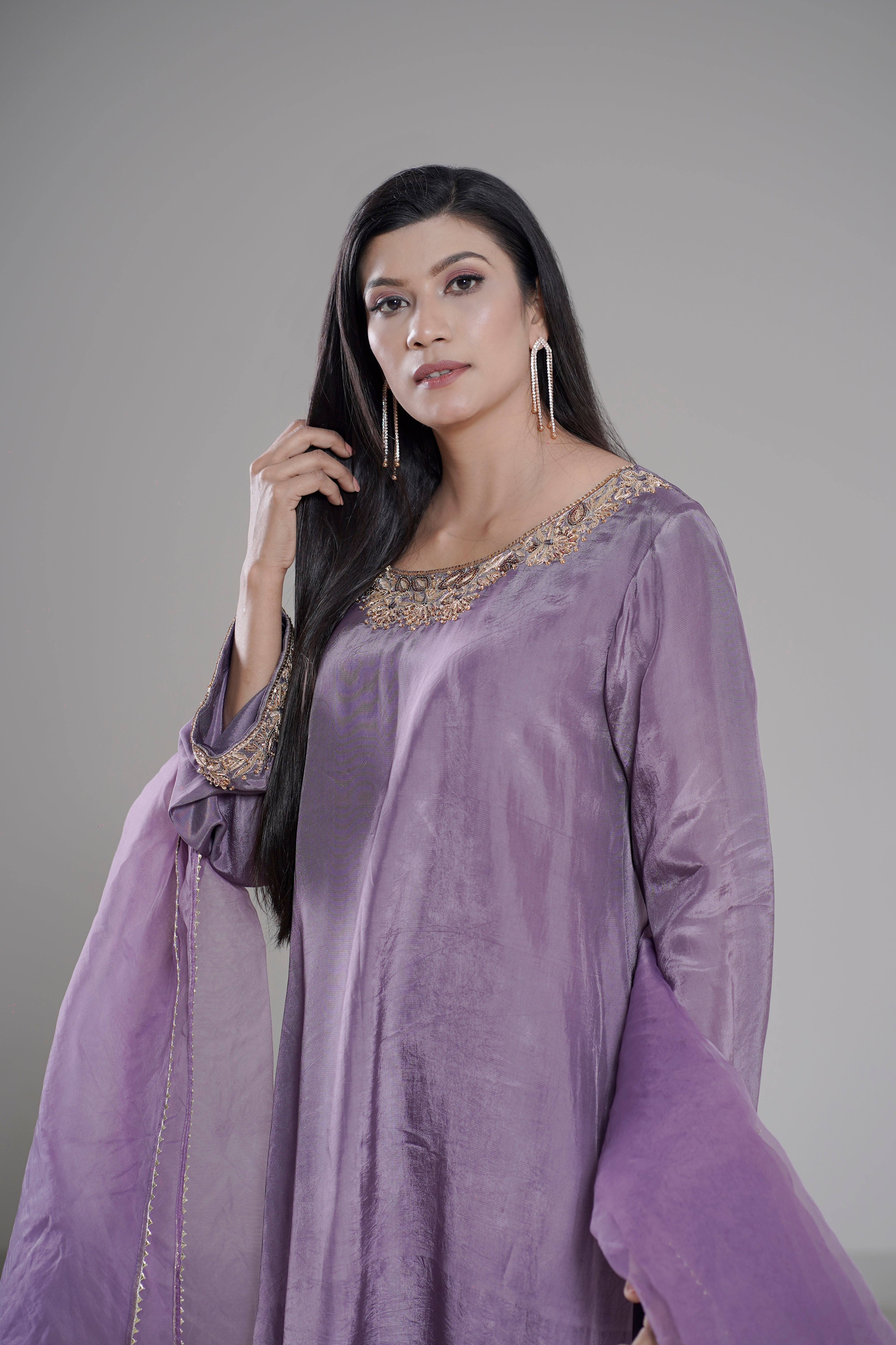 Aurythé — Luxury Embroidered Shalwar Kameez