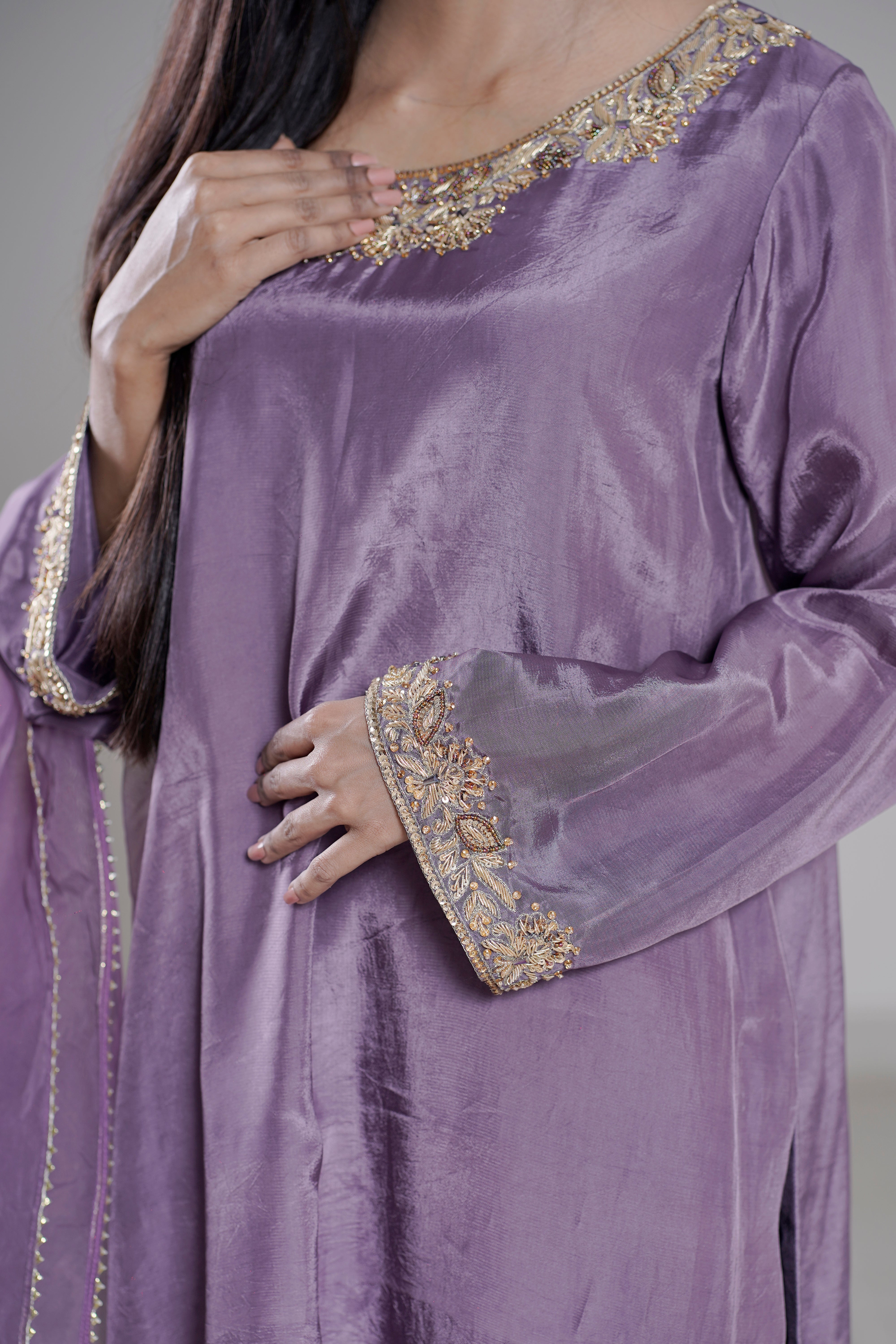 Aurythé — Luxury Embroidered Shalwar Kameez