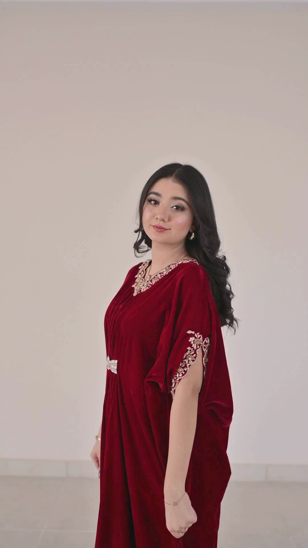 L’Artisan Embroidered Kaftan with Cutwork Neck