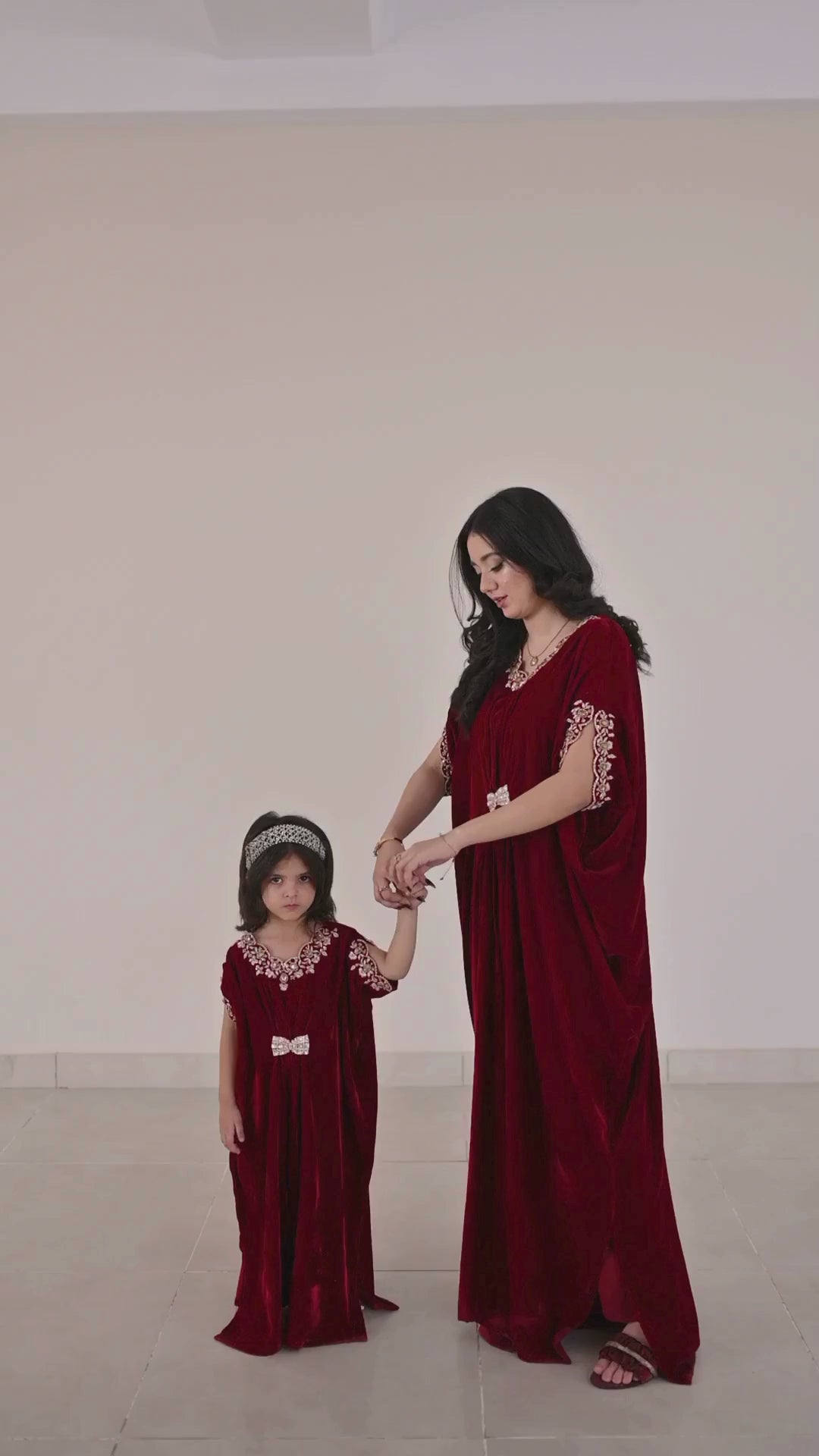 L’Artisan Embroidered Kaftan with Cutwork Neck