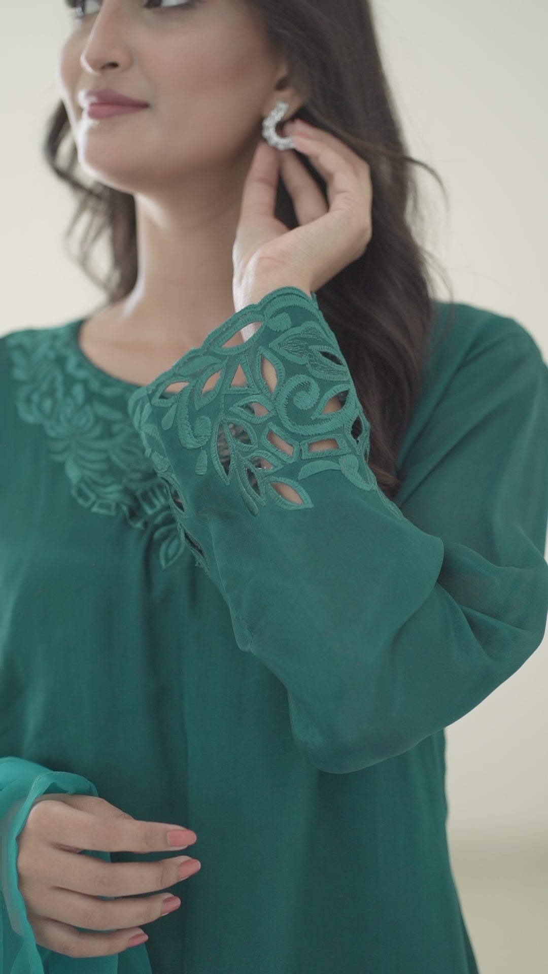 Aks-e-Zinc Cutwork Gala