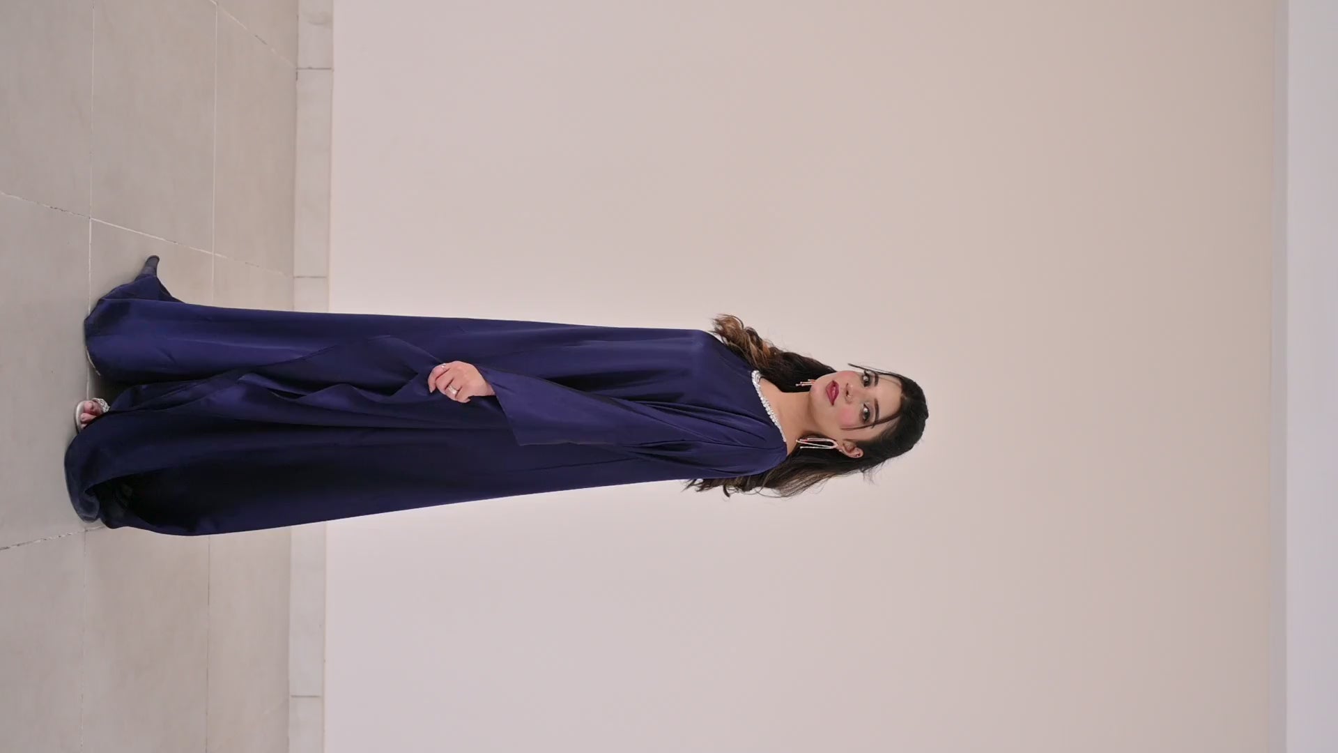 Istanbul Classic Cape-Sleeve Kaftan – Deep Navy Blue