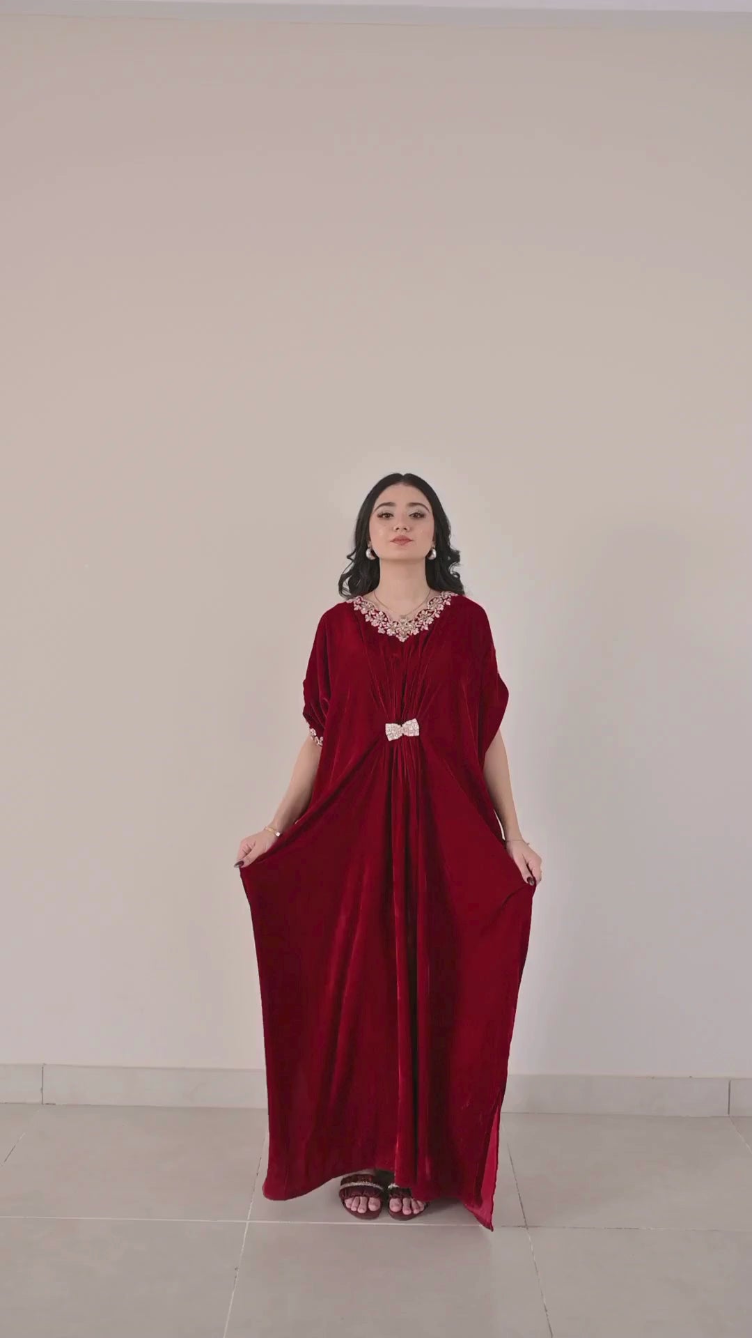 L’Artisan Embroidered Kaftan with Cutwork Neck