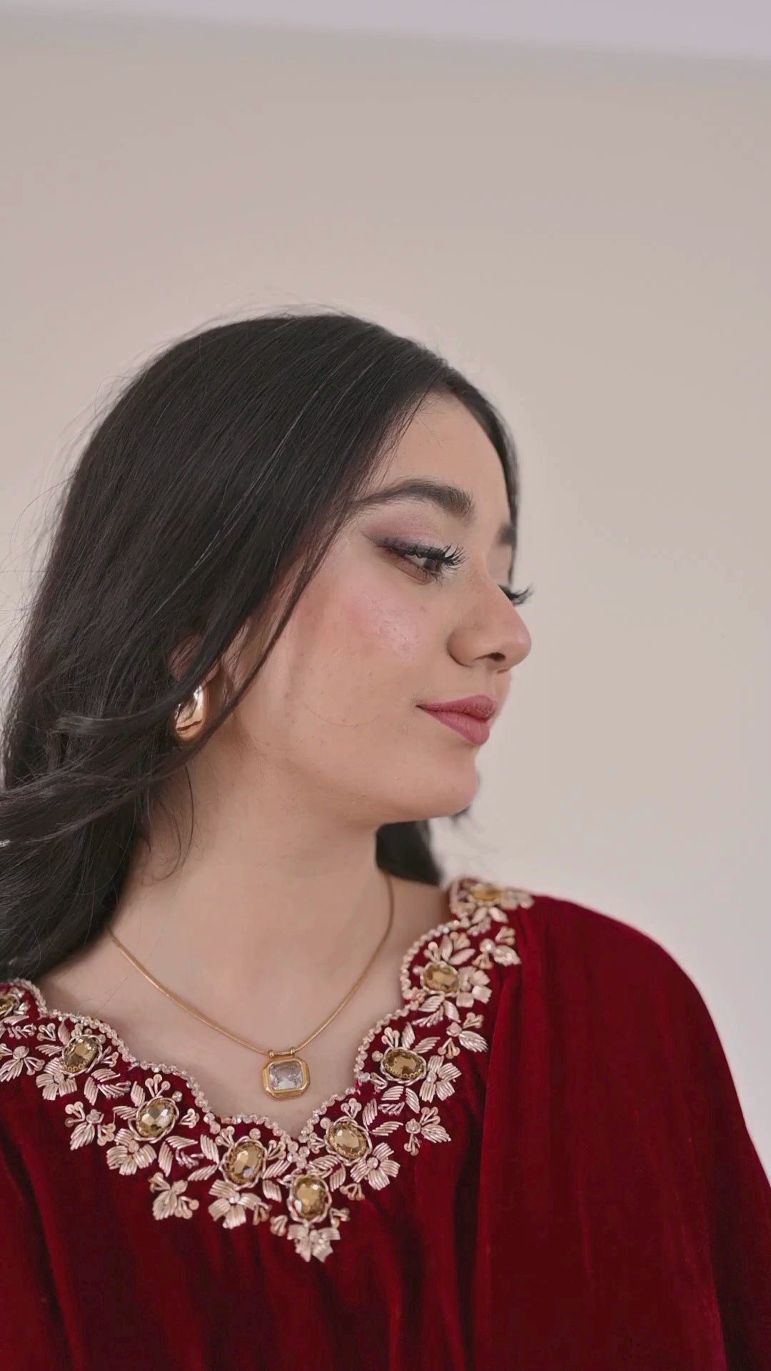 L’Artisan Embroidered Kaftan with Cutwork Neck